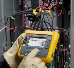 Fluke FLUKE-1734/EUS Power analyzer